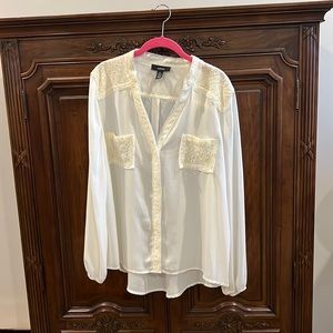 Cream Alfani Blouse with lace details